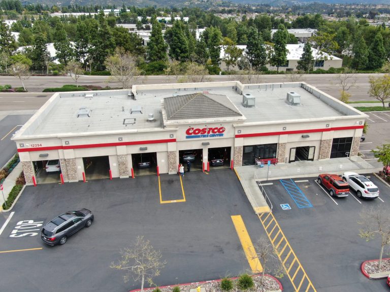 8 Things Costco Members Can Get for Free