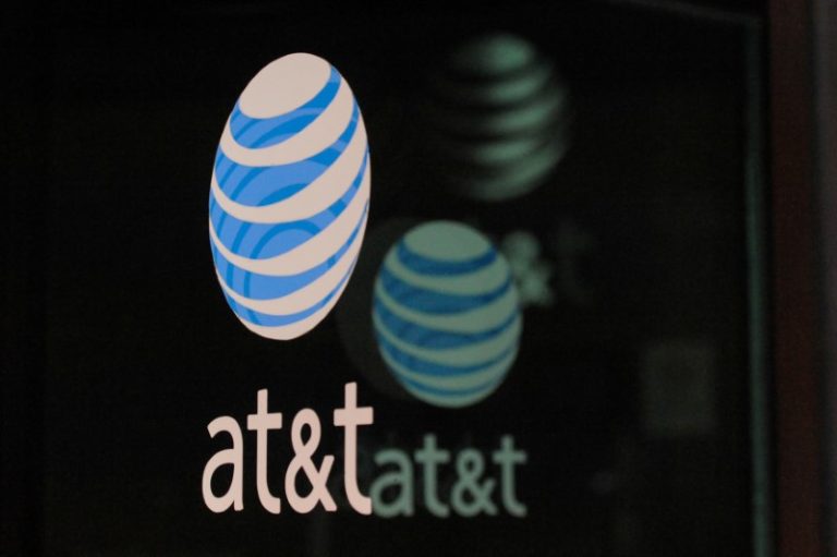 AT&T stocks rebound, yet lag behind competitors