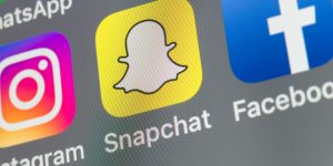 Snap posts surprise revenue growth, but Israel conflict is making advertisers skittish