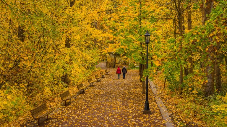 13 of the Most Beautiful Places to Retire in America