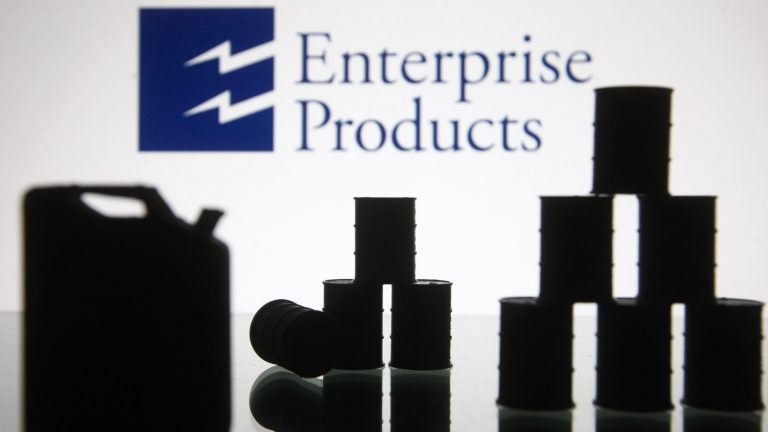 Fairholme Focused Income Fund Ups Bet On Enterprise Products Partners