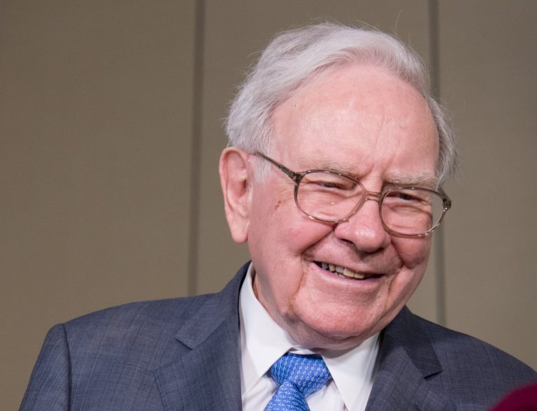 5 Timeless Lessons From Warren Buffett at Age 94