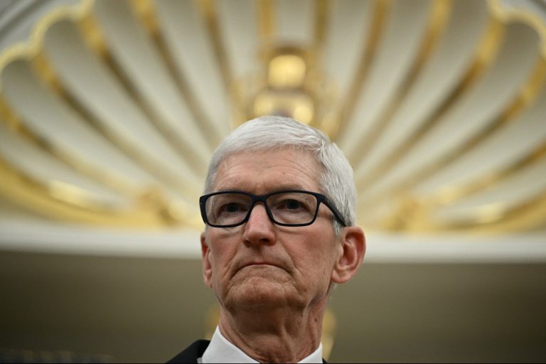 Apple CEO Tim Cook Says He Wants to Buy Startups