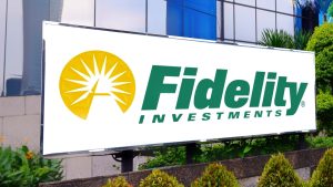 10 Companies With Great Benefits for Working Parents (Including Childcare)