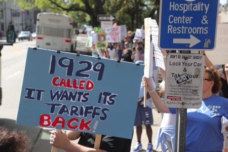 Are Trump’s Tariffs Really Dead? Here’s What’s Happening Behind the Scenes